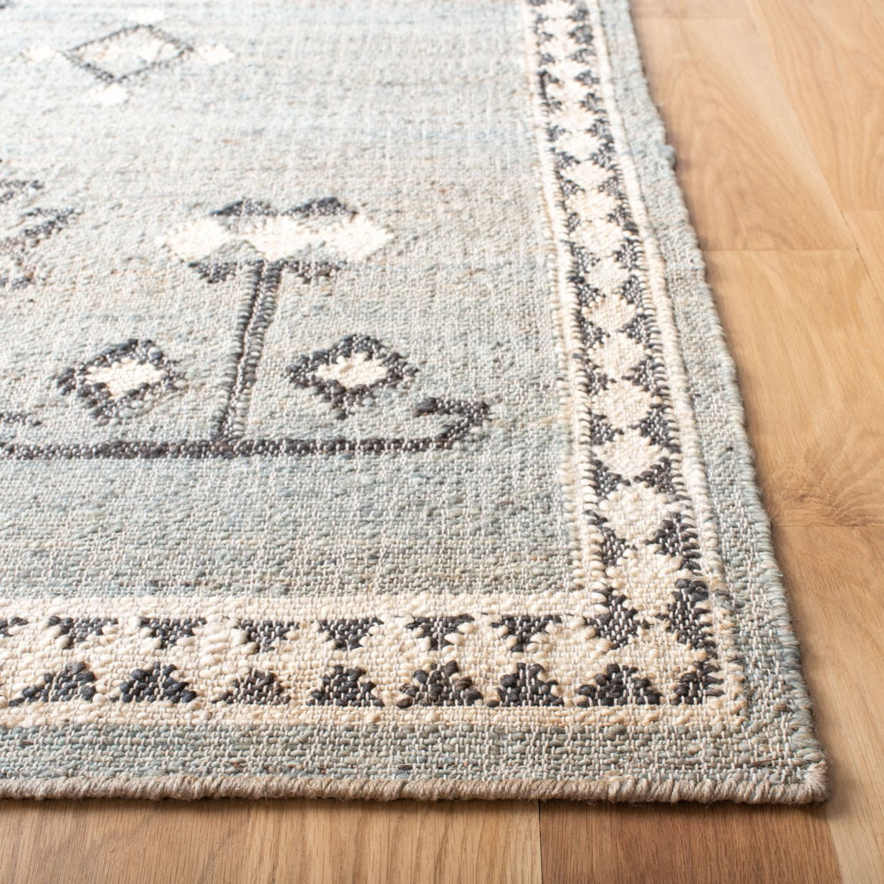 SAFAVIEH Kilim Lisette Tribal Area Rug, Blue/Black, 6' x 9'