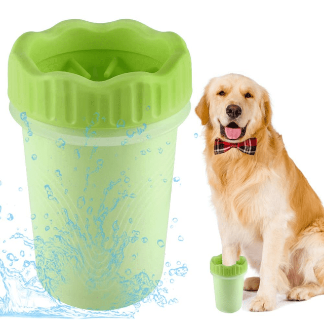 Limpiador de patas de perro, cuidado de patas de perro con toalla, cepillo de limpieza portátil para mascotas para perros activos (10 * 8 * 15 cm, verde)