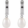 thumbnail image 3 of Auriga Fine Jewelry 14k White Gold FWC White Pearl Hoop Earrings for Women, 3 of 4