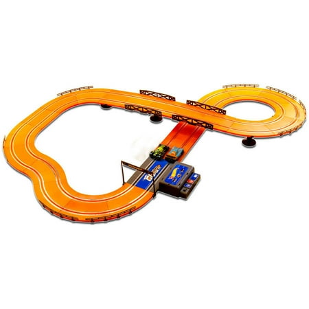 Hot Wheels Slot Track Set with 12.4ft Track - 1:43 Scale