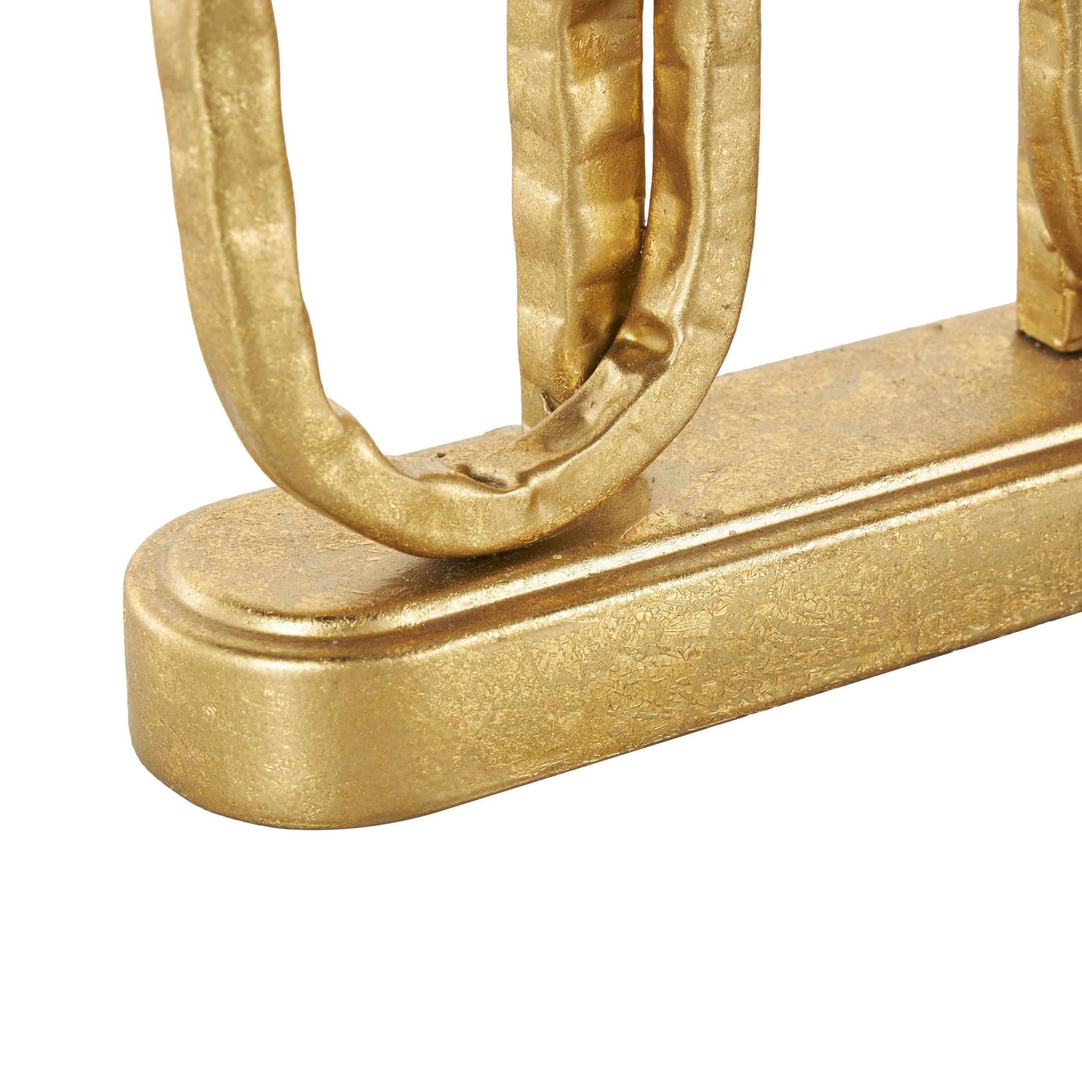 DecMode 3 Candle Gold Metal Interlocked Chains Candle Holder with Rectangle Base