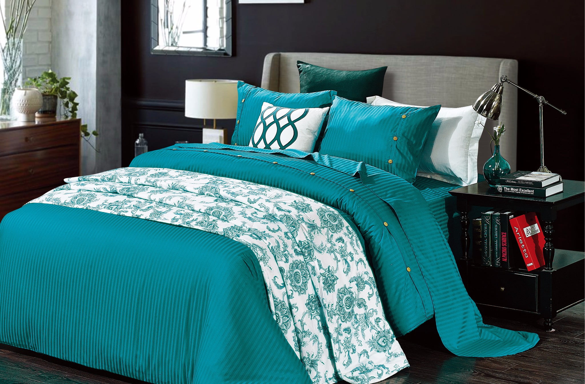 Plush Touch Designer 5PC 250TC 100 COTTON Contemporary Style Soft