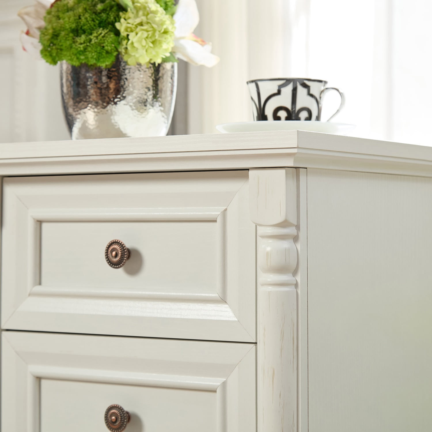 Hommoo Farmhouse Style 3-Drawer Side Table with Storage, Charging Pedestal & Roman Posts Decoration, Rustic Wood Square Nightstand Chest of Drawers for Living Room, Bedroom, Office, White