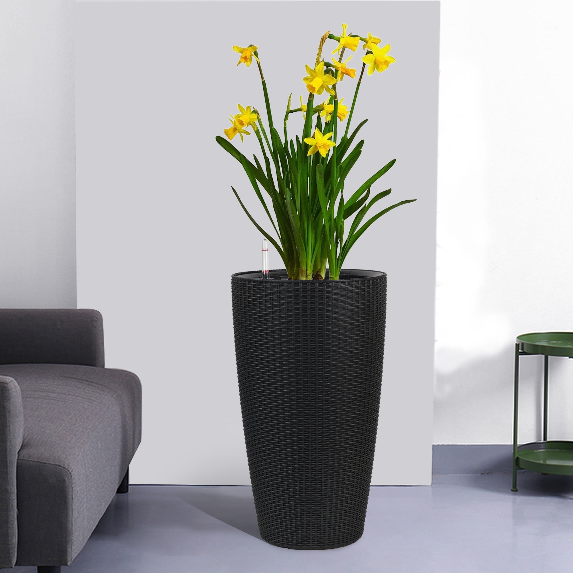 Black Polypropylene Set of 2 Tall Planters - 22.17 in H for Indoor Outdoor Use