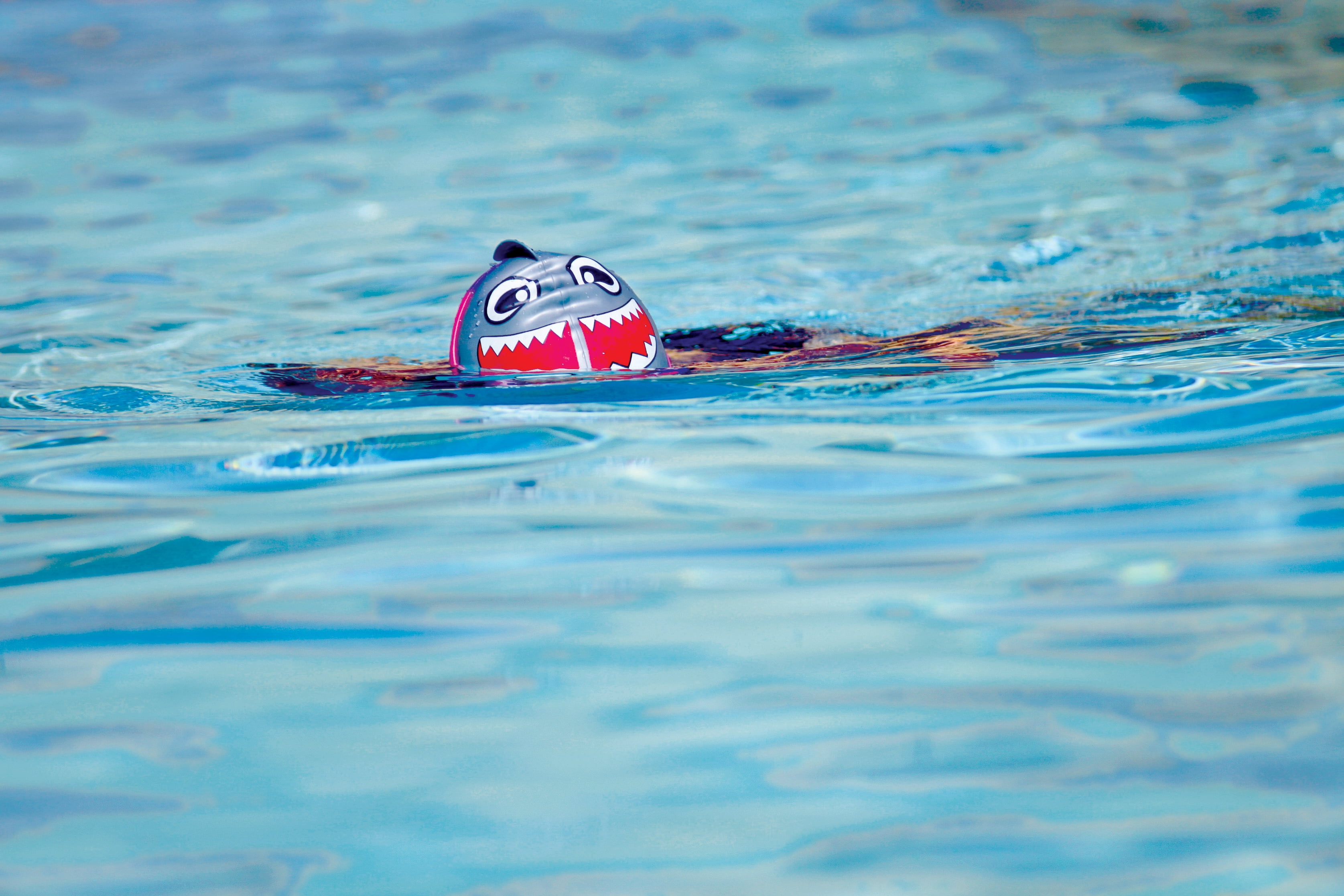 FINIS Animal Heads Kids Swim Cap In Shark, One Size