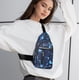 thumbnail image 5 of Mochila de múltiples capas azul con puerto de carga USB, bolso casual de hombro, bolso cruzado, mochila ligera para deportes al aire libre y ocio, 5 of 7