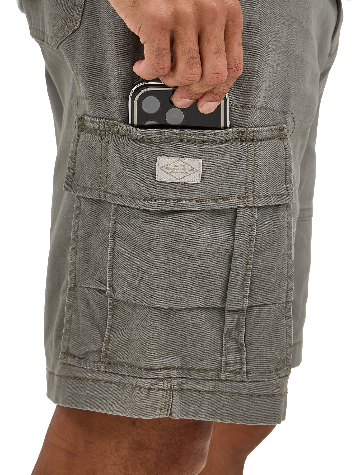Lee® Men's Extreme Motion Carolina Cargo Short with Flex Waistband, Sizes 29-42