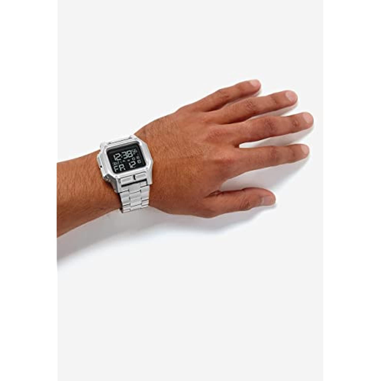 Nixon regulus shop size