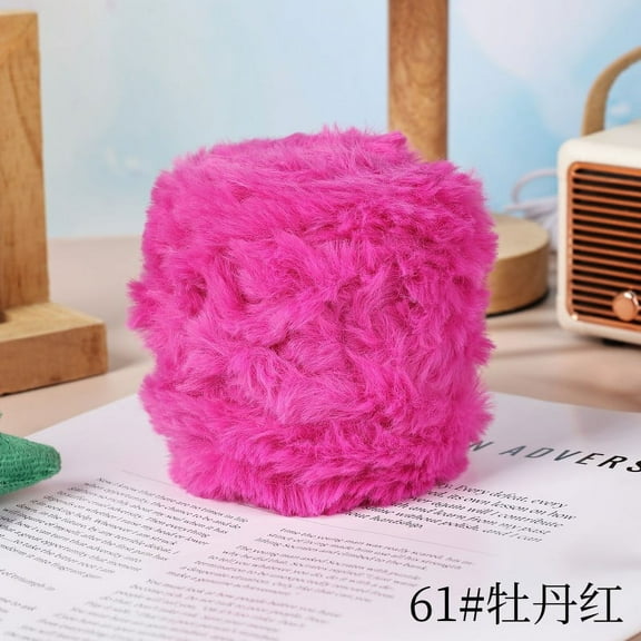 XmhyTop Chunky Chenille Yarn for Crocheting, Bulky Fluffy Thick Knitting Chenille Yarn, Super Chunky Chenille Yarn for Hand Knitted Blankets, Soft Plush Yarn， 100g ,Fuchsia
