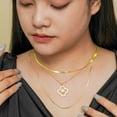 thumbnail image 5 of JeenMata Juego de Collar con 3 Colgantes Florales en Capas Chapados en Oro Amarillo, 5 of 5