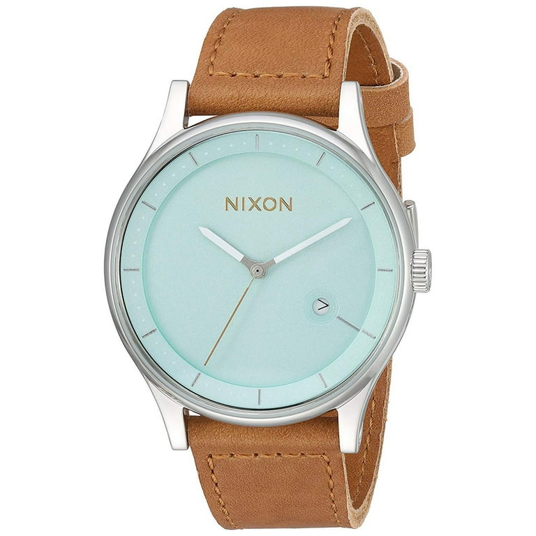Nixon station hotsell leather