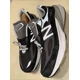 thumbnail image 1 of NEW BALANCE 990v6 MENS BLACK/SILVER SNEAKER SIZE 10.5D $199, 1 of 6