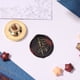 thumbnail image 1 of Cuadros Decorativos Cabeza de sello de cobre de calavera sin mango Cera de sellado de laca de fuego abstracta redonda, 1 of 9