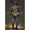 thumbnail image 3 of Alpine Miniatures 1:16 WWII German Infantry with PzB 39 - Resin Figure #16027, 3 of 5