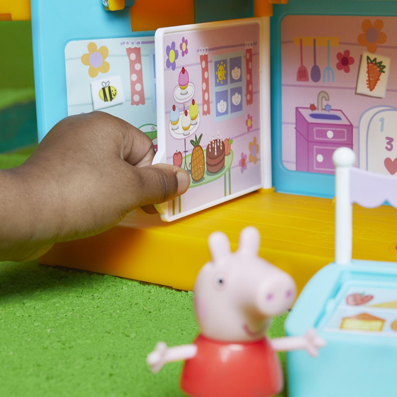 Peppa Pig Peppa’s Club Peppa’s Kids-Only Clubhouse Playset Preschool Toy; Sound Effects; Includes 2 Figures, 7 Accessories; Ages 3 and Up