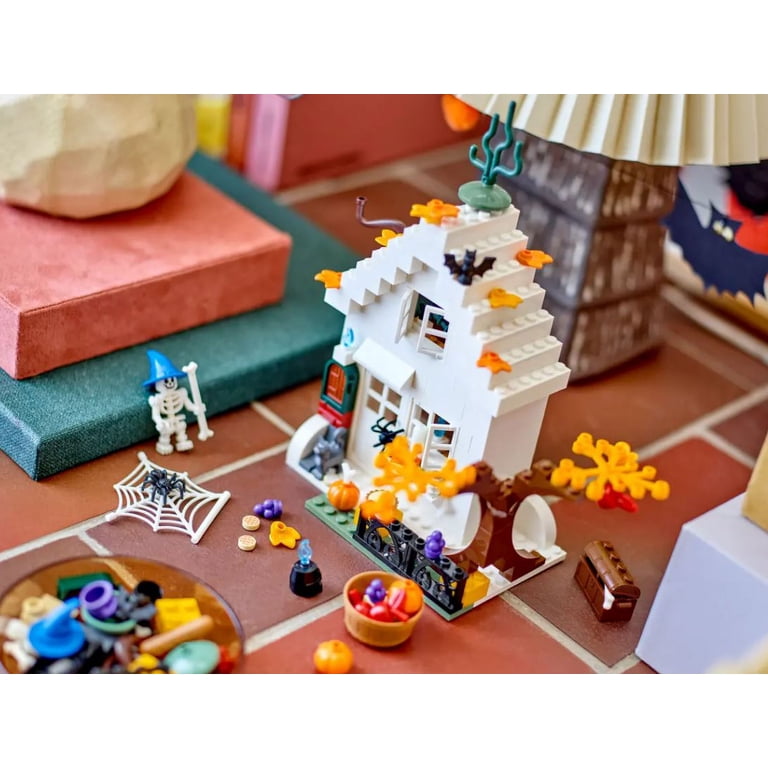 LEGO, Halloween Fun VIP Add-On Pack, 40608, 118 Piece Building Set