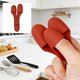 thumbnail image 4 of Clip térmico de silicona para el pulgar en cuencos y platos calientes – Mini funda antideslizante para el pulgar en microondas, horno y cocina, 4 of 6