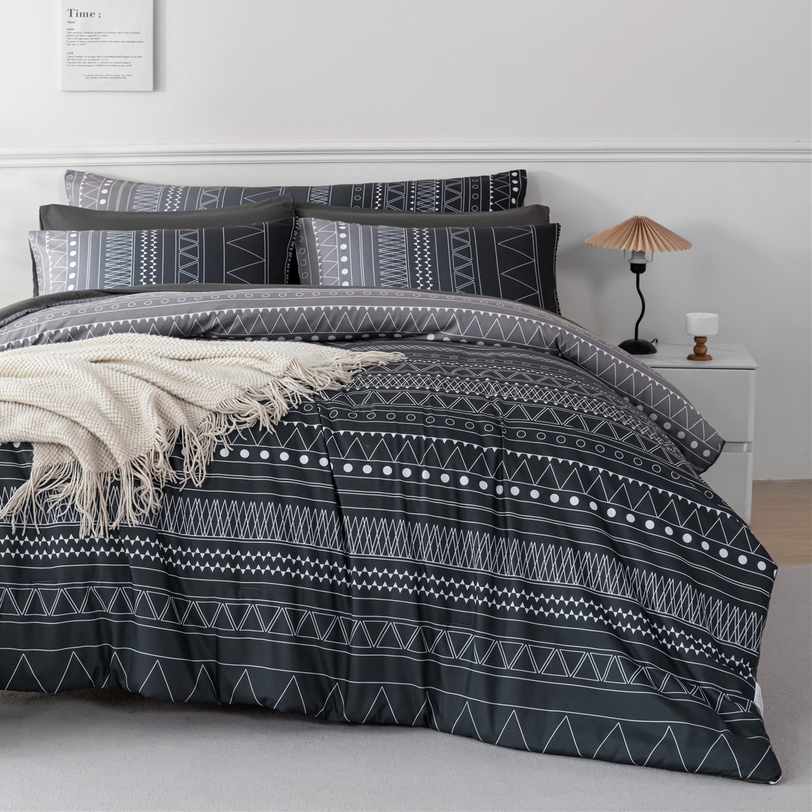 RYNGHIPY Full Bed in a Bag for Men 8 Pieces Black Grey Comforter Set Boho Stripe Gradient Bedding Quilt Set Lightweight Soft Bedding Comforter Sets (Black Grey,Full)