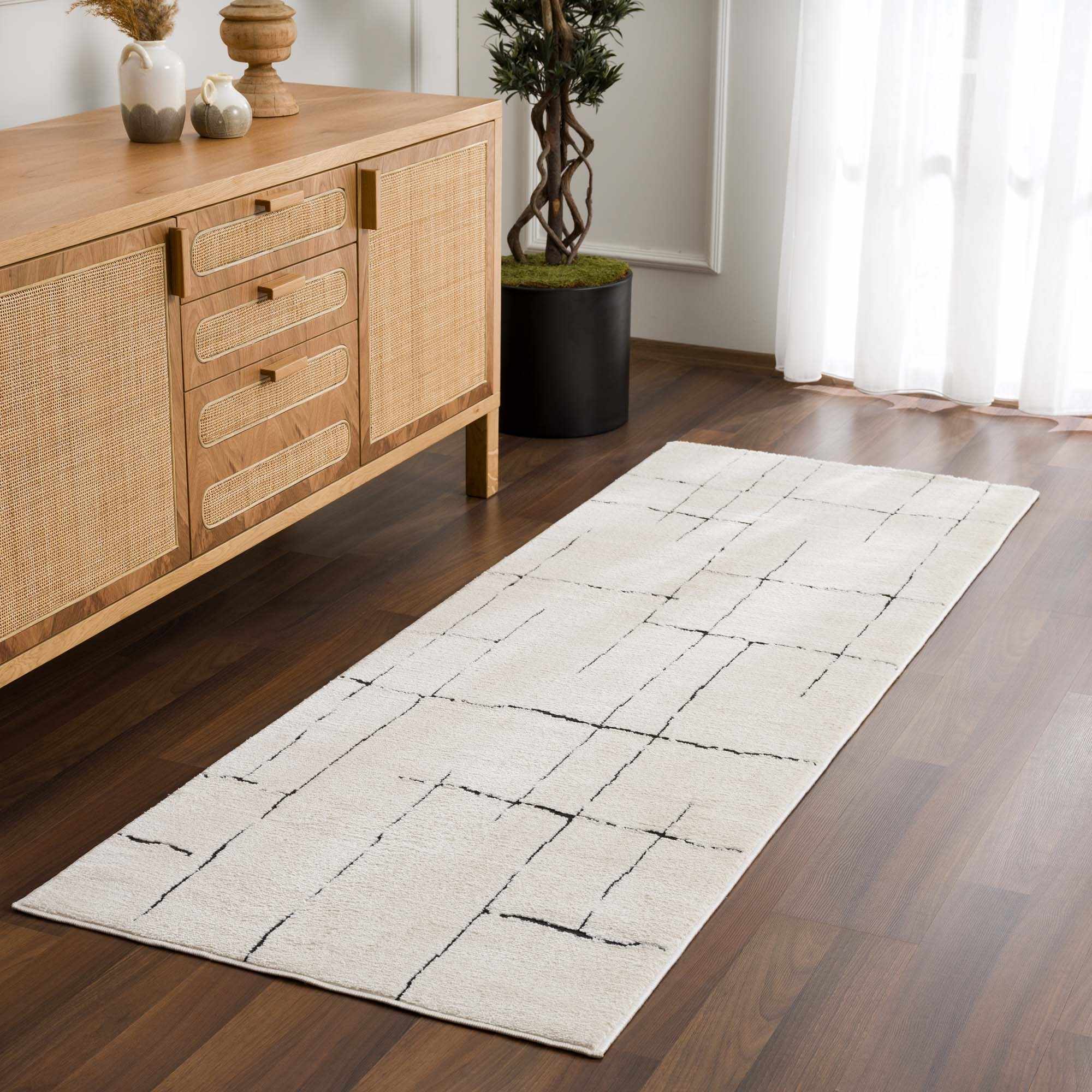 Hauteloom Koume Hallway, Kitchen Runner Rug - High Pile - 2'8" x 7'3"