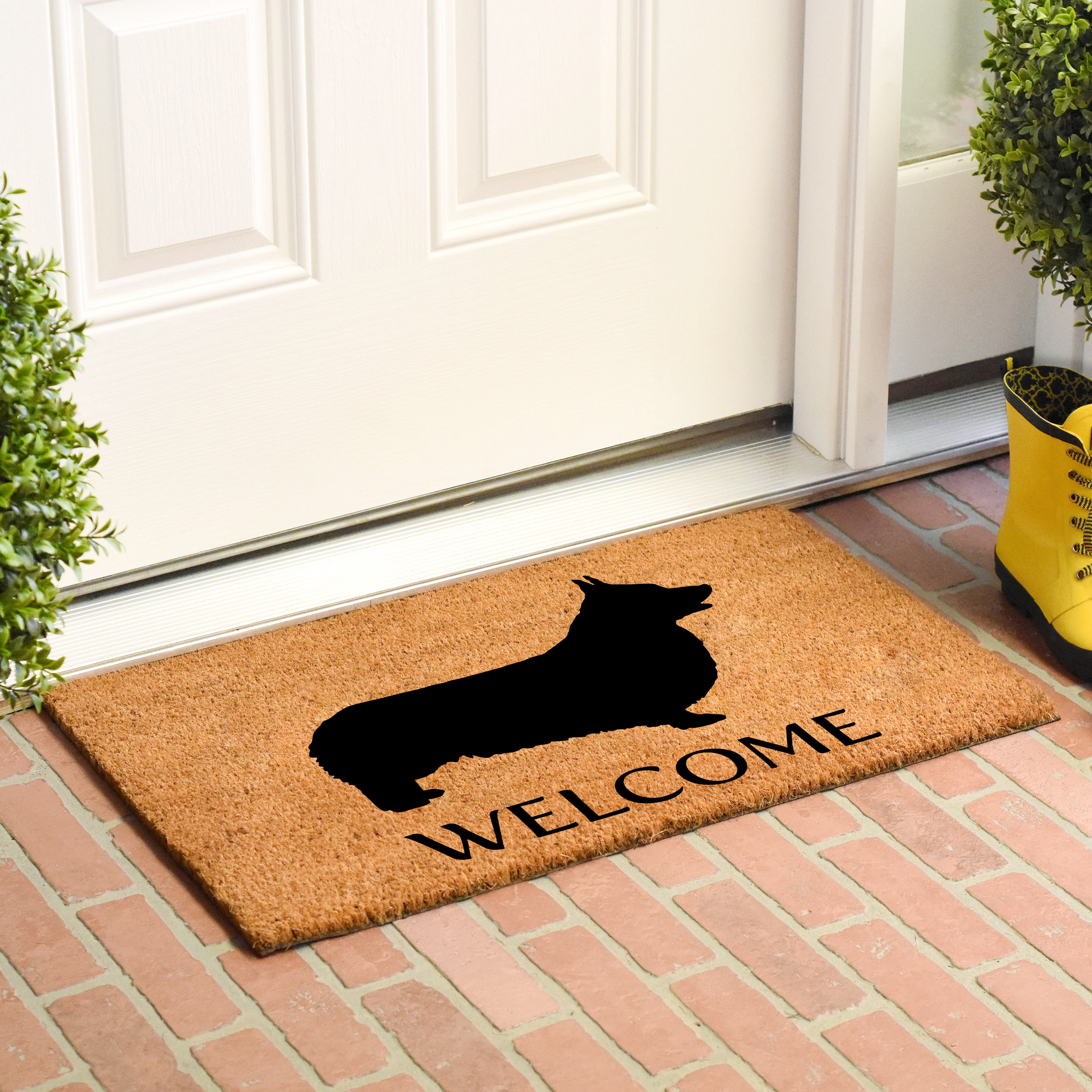 Calloway Mills Pembroke Welsh Corgi Outdoor Doormat 17" x 29"