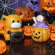 thumbnail image 3 of Juego de Figuras de Resina de Halloween: Bruja Calabaza y Divertida Vaca Calabaza para Decoración Festiva, 3 of 3