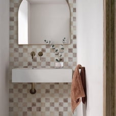Smart Tiles Peel and Stick Backsplash, 5 Adhesive Tiles, Damier Beige/Ivory, 7.75"x7.75"