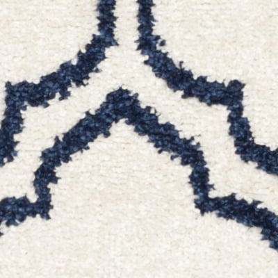 Safavieh Amherst Wilson Geometric Area Rug, Ivory/Navy, 4' x 6'