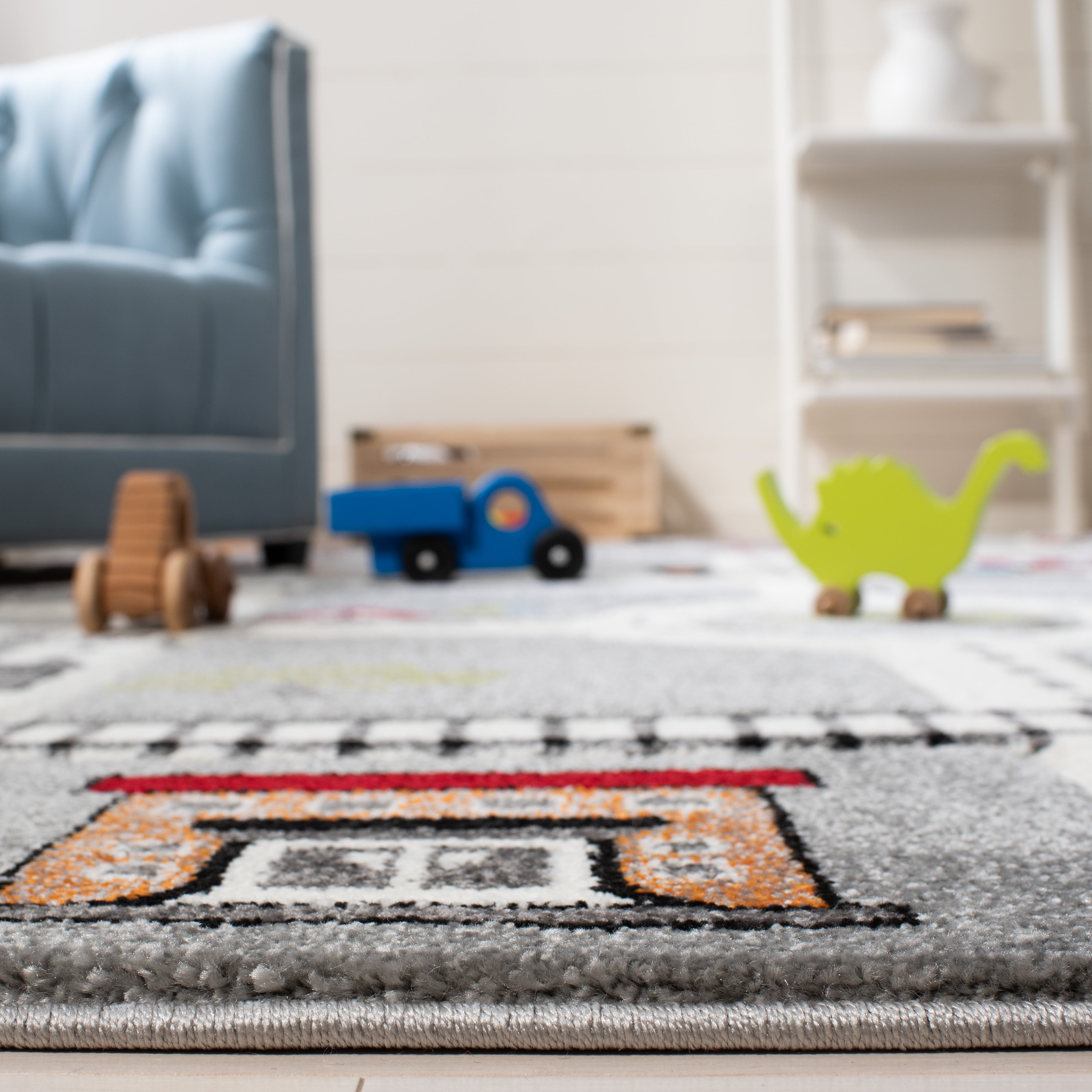 SAFAVIEH Carousel Kids Devan Train Track Area Rug, Gray/Ivory, 5'3" x 5'3" Round
