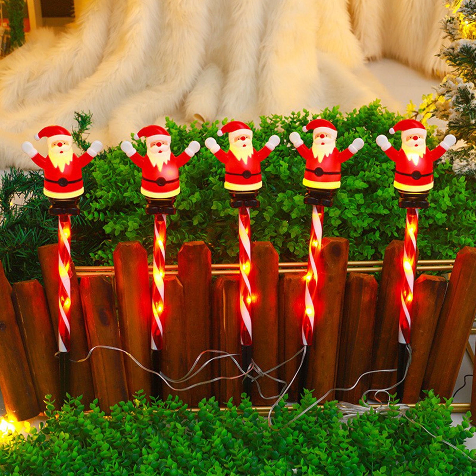 Solar Christmas Garden Stake Lights, Outdoor Waterproof Solar Santa Claus Garden Stake Christmas Pathway Lights for Christmas Decorations Garden Lawn Pathway Patio