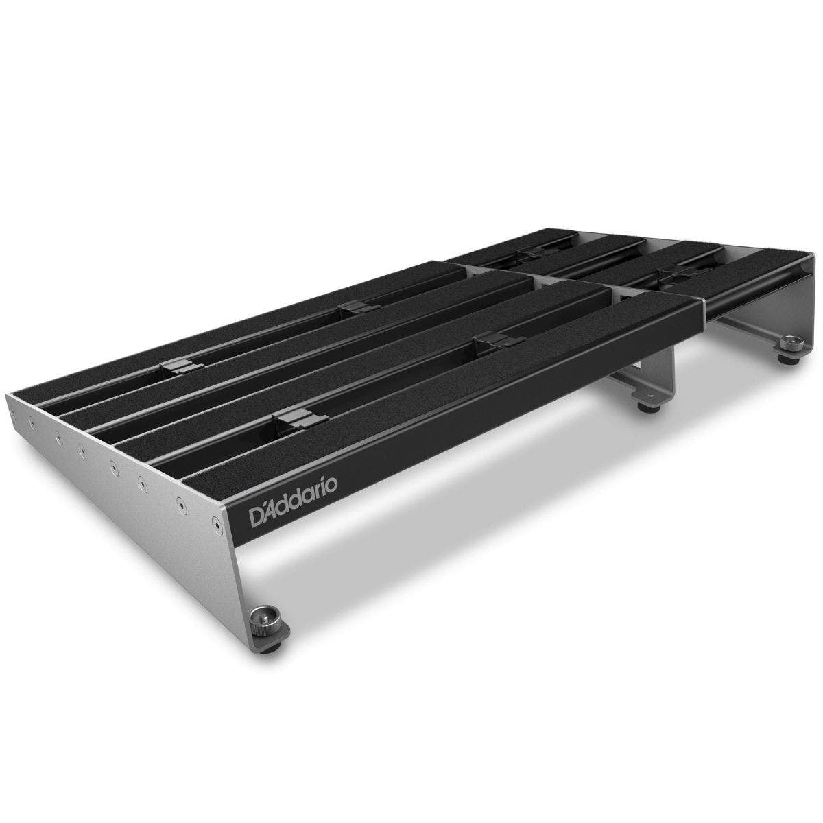 D'Addario PW-XPNDPB-02 XPND Pedalboard Telescopically Expanding 4-Rail System Large Black