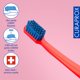 thumbnail image 3 of Curaprox CS 3960 Cepillo de dientes ultrasuave en ángulo Equipado con filamentos Curen Combate suavemente la placa y las manchas Diseñado para adultos Funciona con pilas Colores surtidos, 3 of 9