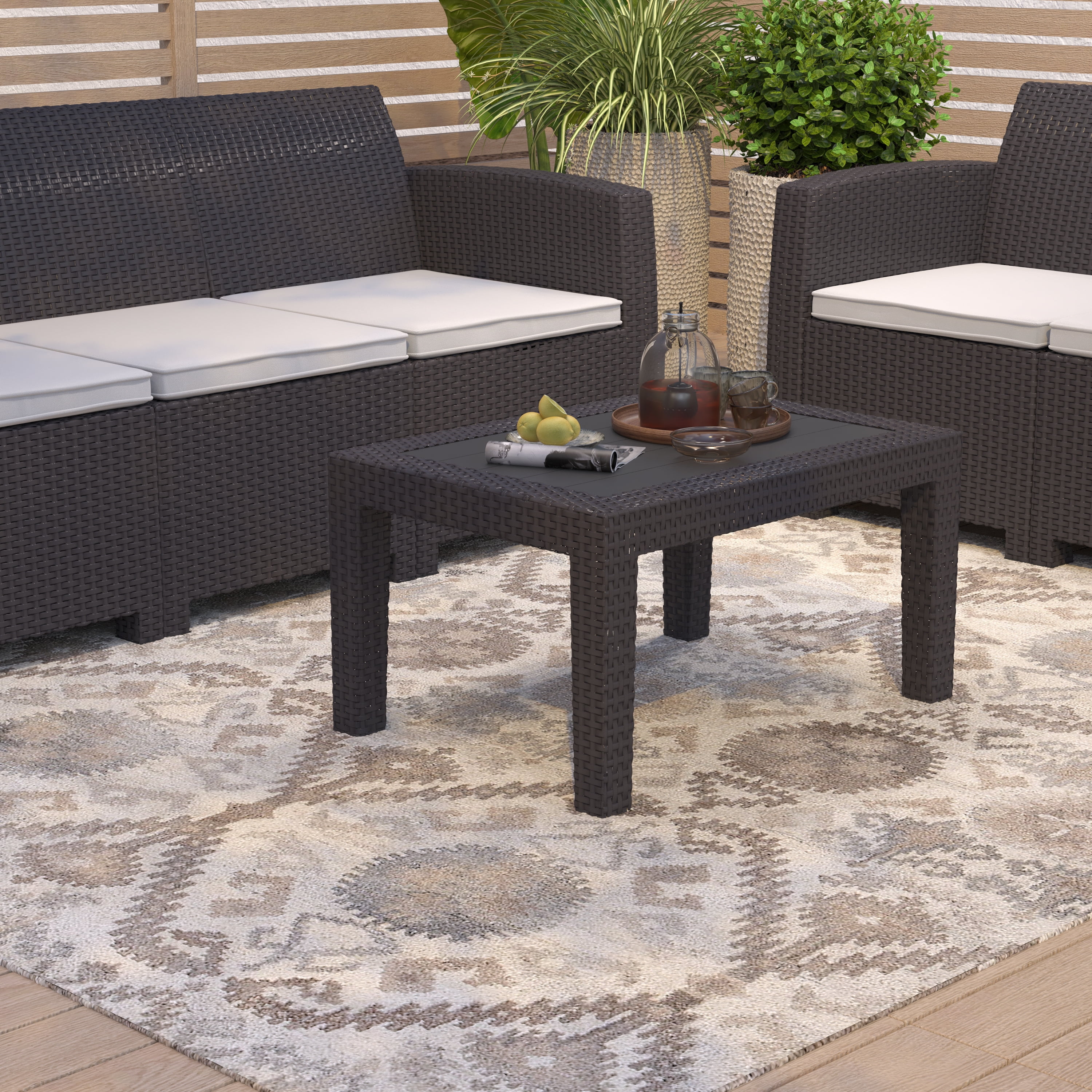 Merrick Lane Outdoor Coffee Table Dark Gray Faux Rattan Wicker Pattern Resin All-Weather Patio Coffee Table With Wood Plank Top Design