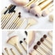 thumbnail image 4 of Estuche negro con 12 brochas sintéticas de alta calidad para maquillaje, corrector, sombras y rubor, 4 of 5