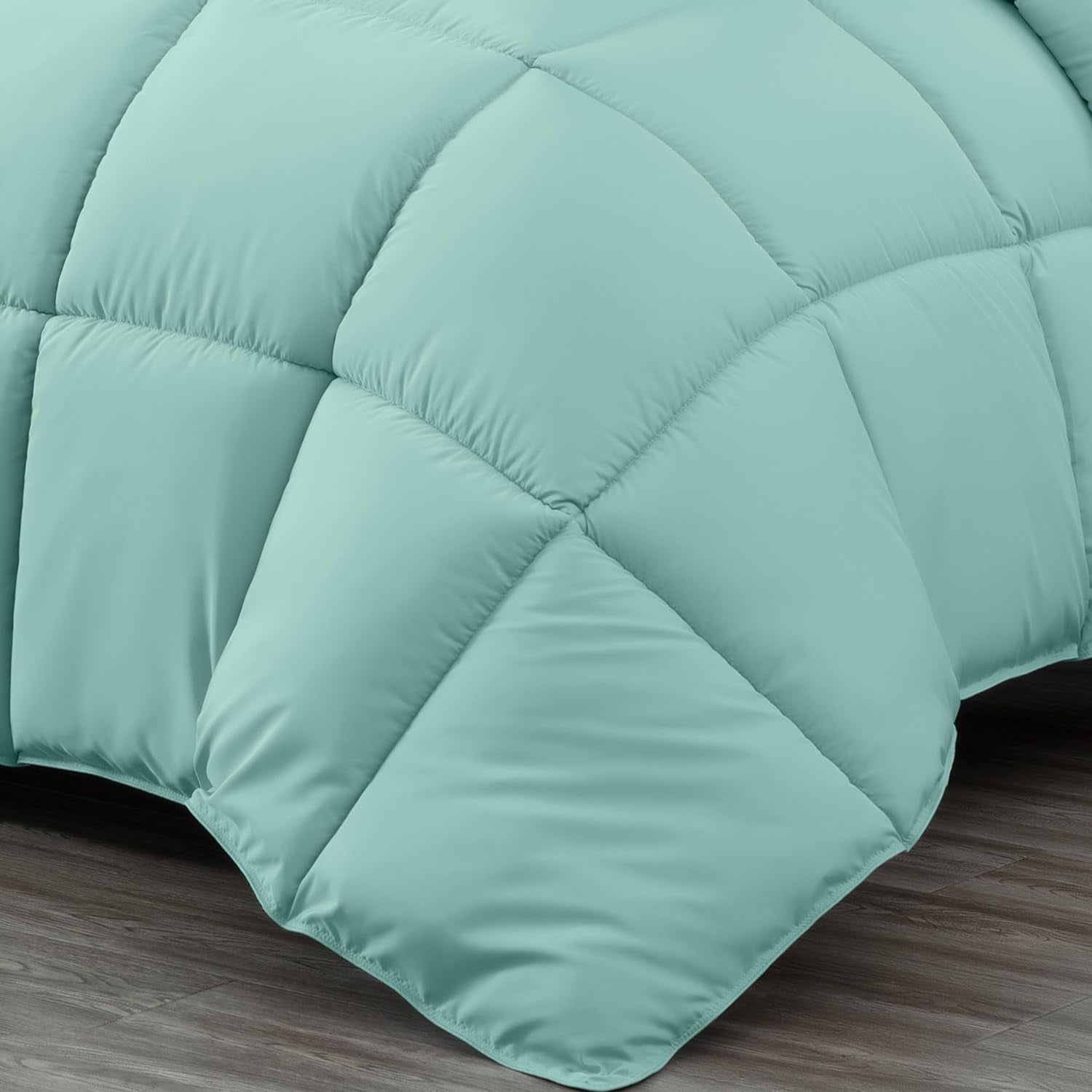 500-TC Egyptian Cotton All Season Comforter for Adults Eastern King Size 108" x 118" Inches, 1pc Comforter Box Stitched with 4 Corner Tabs, 300 GSM Comforter, (Aqua Blue)