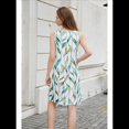 thumbnail image 2 of Vestido de Verano Sin Mangas con Escote en V y Estampado de Flores en Forma de M, 2 of 9