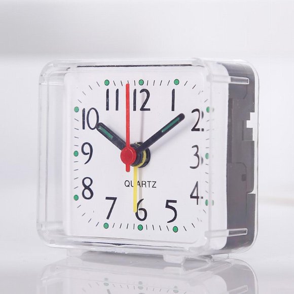 Small Clock Battery Operated