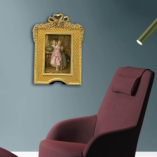 Picture Frames Crafts Desktop Wall Hanging Photo Frame Picture Display Decors Desktop Gold Vintage Ornament Ornate Resin Photo Frame