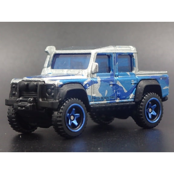 Open Box 1990-2016 LAND ROVER DEFENDER DOUBLE CAB PICKUP 1/64 SCALE DIECAST MODEL CAR