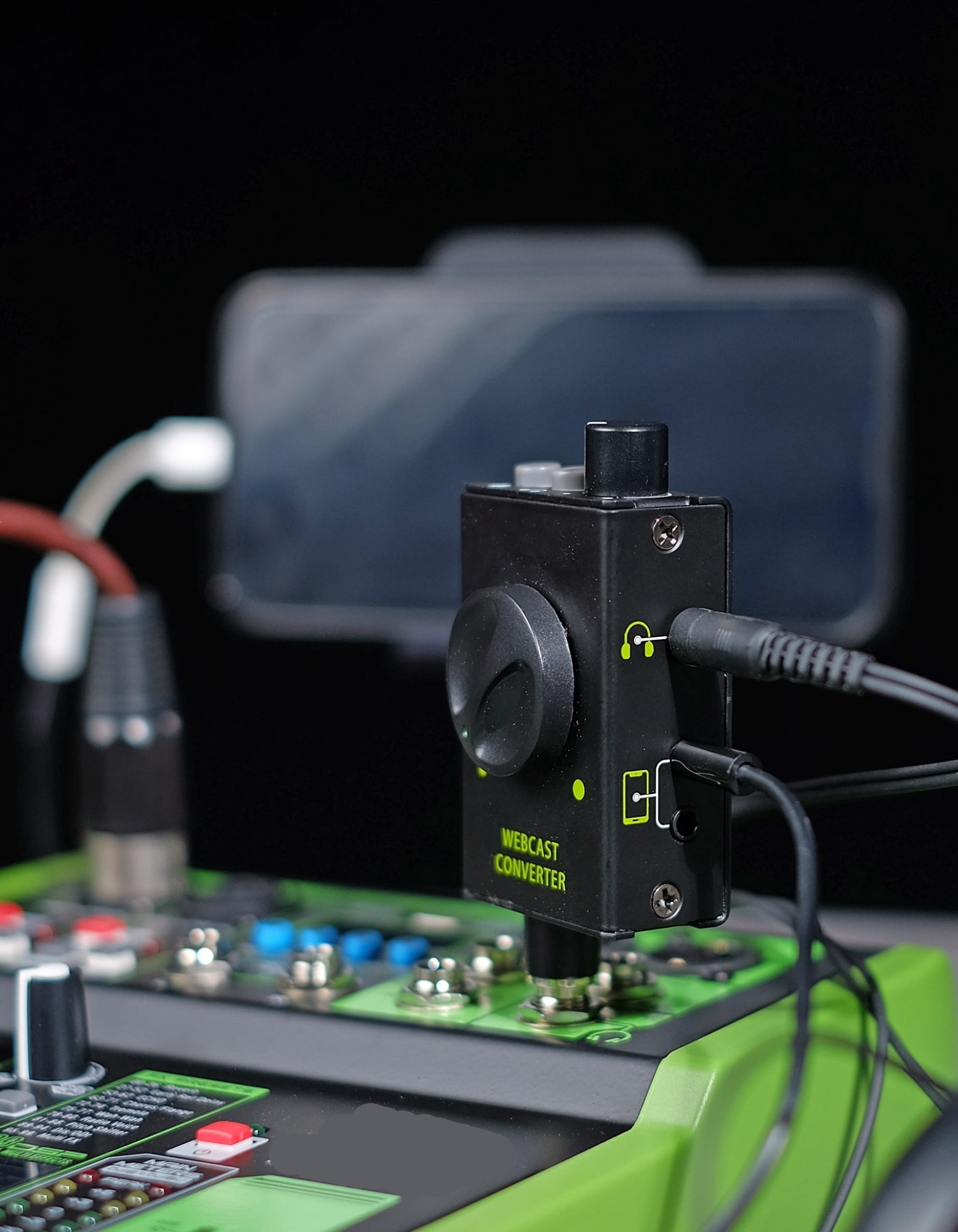 DJ Console Mixer Live Streaming Adapter ,Output Devices Supports Smartphones, Laptops