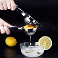 thumbnail image 2 of Exprimidor de Limones Archy Extra Grande Ultra Resistente, 2 of 4