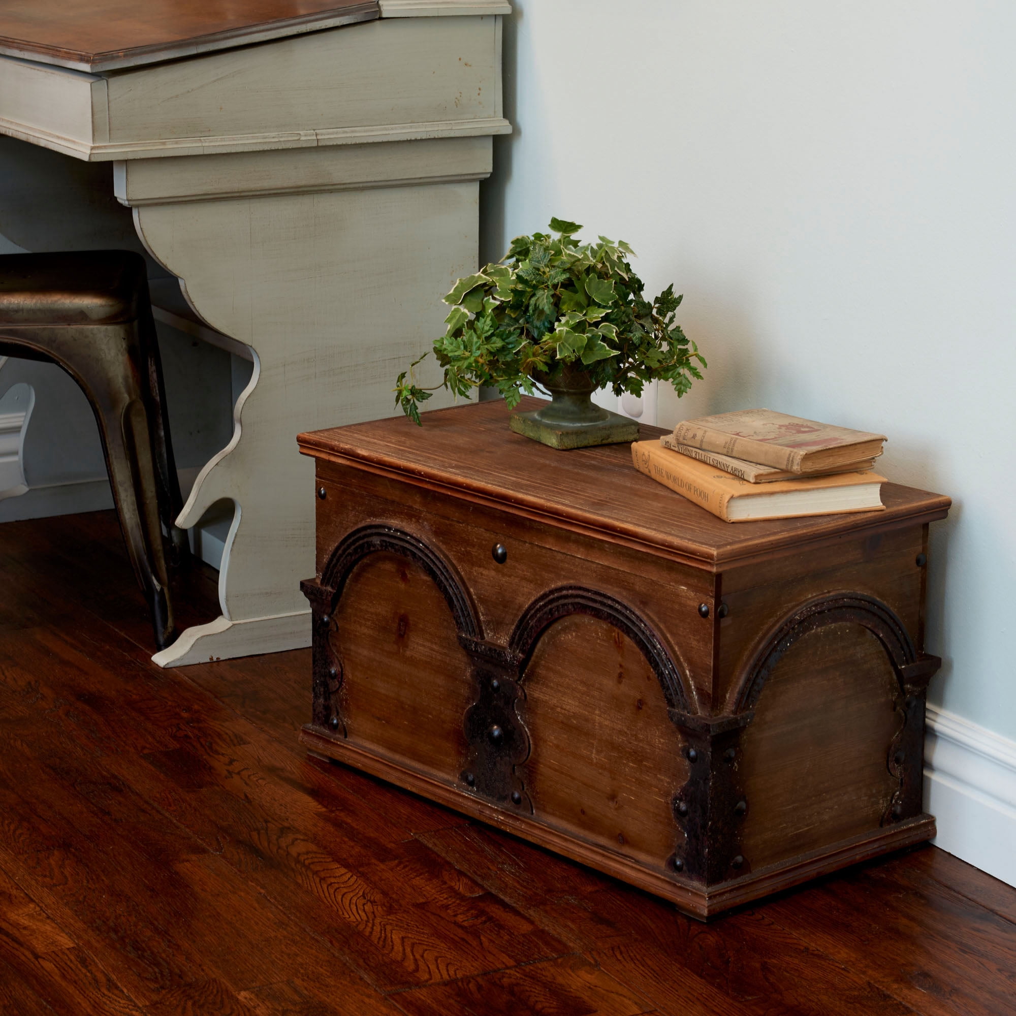 Household Essentials Large Wooden Arch Storage Trunk, Stained Wood with Decorative Arches, Flat-top, Hinged Lid, Brown