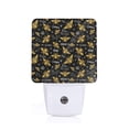thumbnail image 1 of Balery Hohey Bee Golden Embroidery Luz Nocturna LED con Sensor Automático, Enchufe con Sensor Crepuscular, Luz Suave de 0.5W para Dormitorio, Pasillo, Baño-UK, 1 of 7