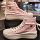 thumbnail image 1 of Converse Chuck Taylor All Star Move Hola " Día De San Valentín " Zapatos De Lona De Suela Gruesa Elevada De Peso Ligero Para Mujer Alta Parte Superior Ligera Oro Rosa Rojo Bordado-B93 Gao Jiahui unisex, 1 of 2