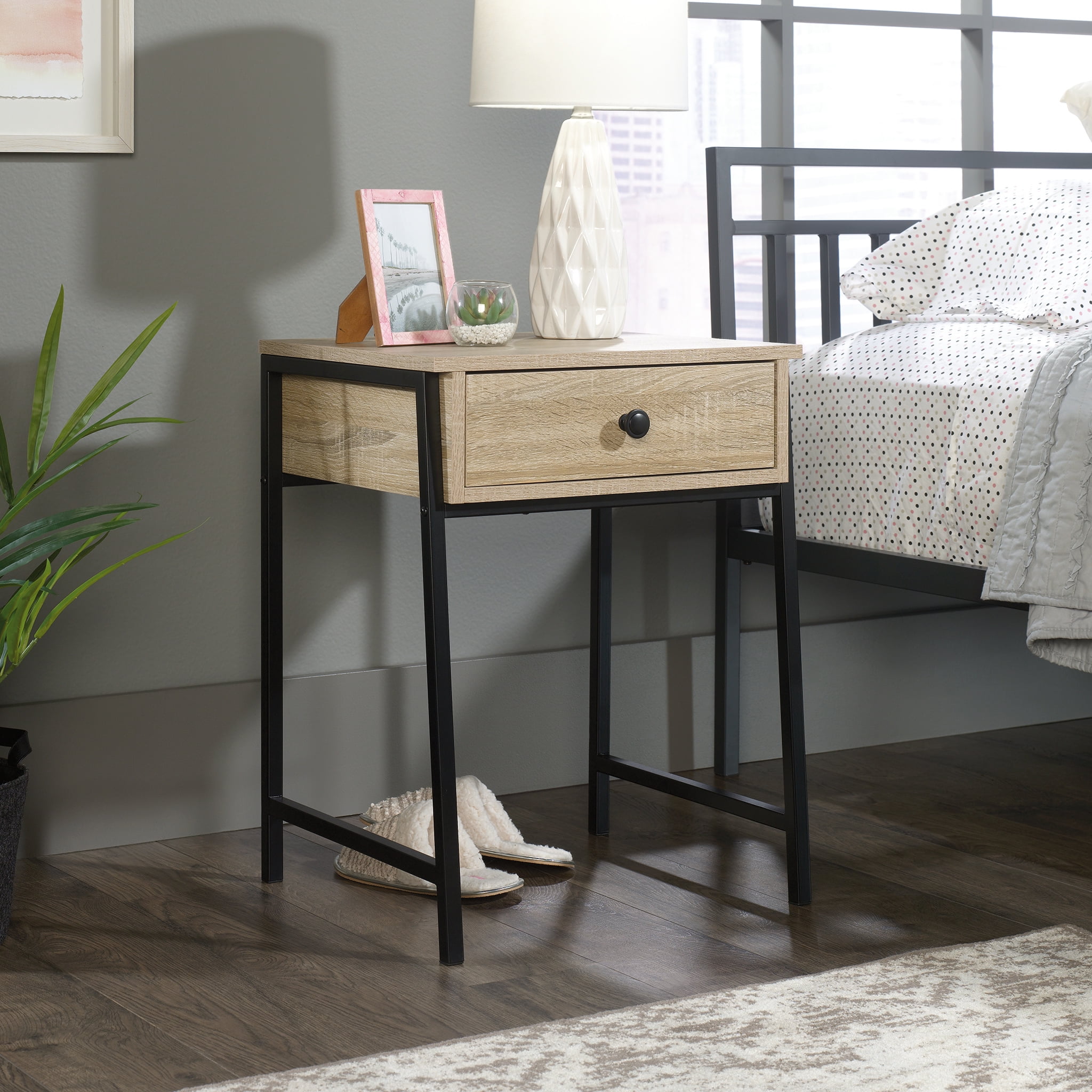 Sauder North Avenue 1-Drawer Metal & Wood Nightstand, Charter Oak ...