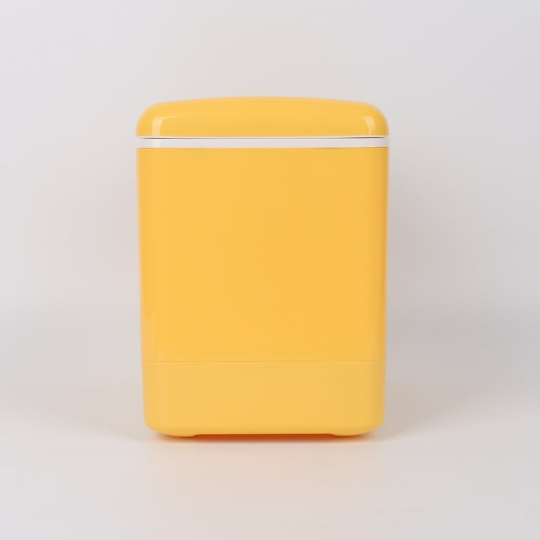 Peanuts 4L 6-Can Mini Fridge, Yellow - Walmart.com