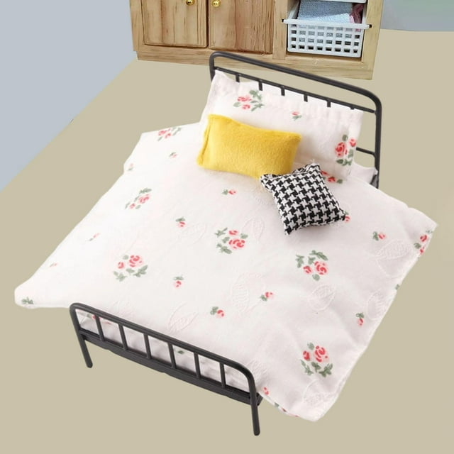 Cama de muñecas a escala 1/12, muebles en miniatura, bricolaje, cama doble de hierro decorativa, modelo de casa de muñecas, decoración para diorama, Rosa