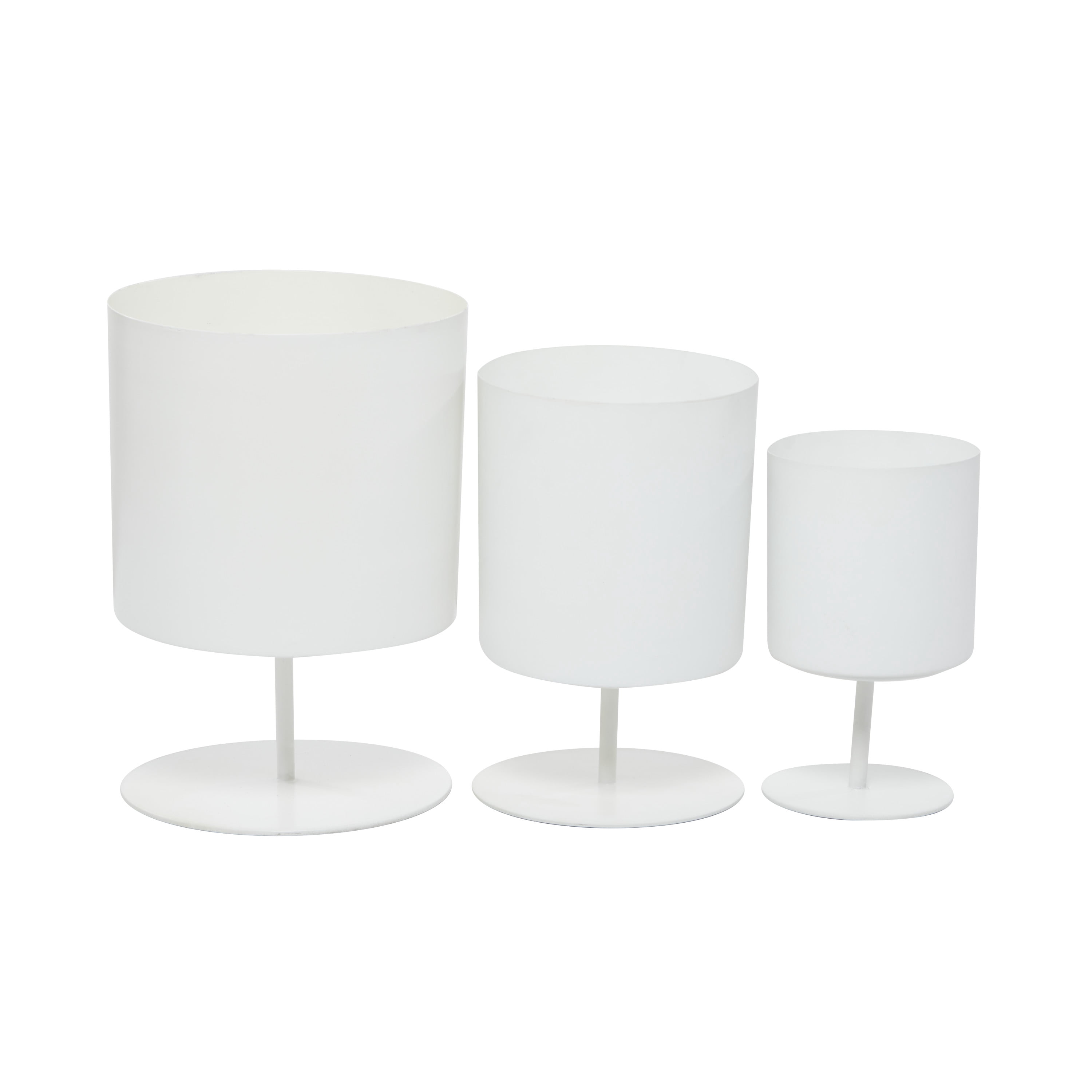 DecMode 14", 12", 10"H White Metal Planter (3 Count)