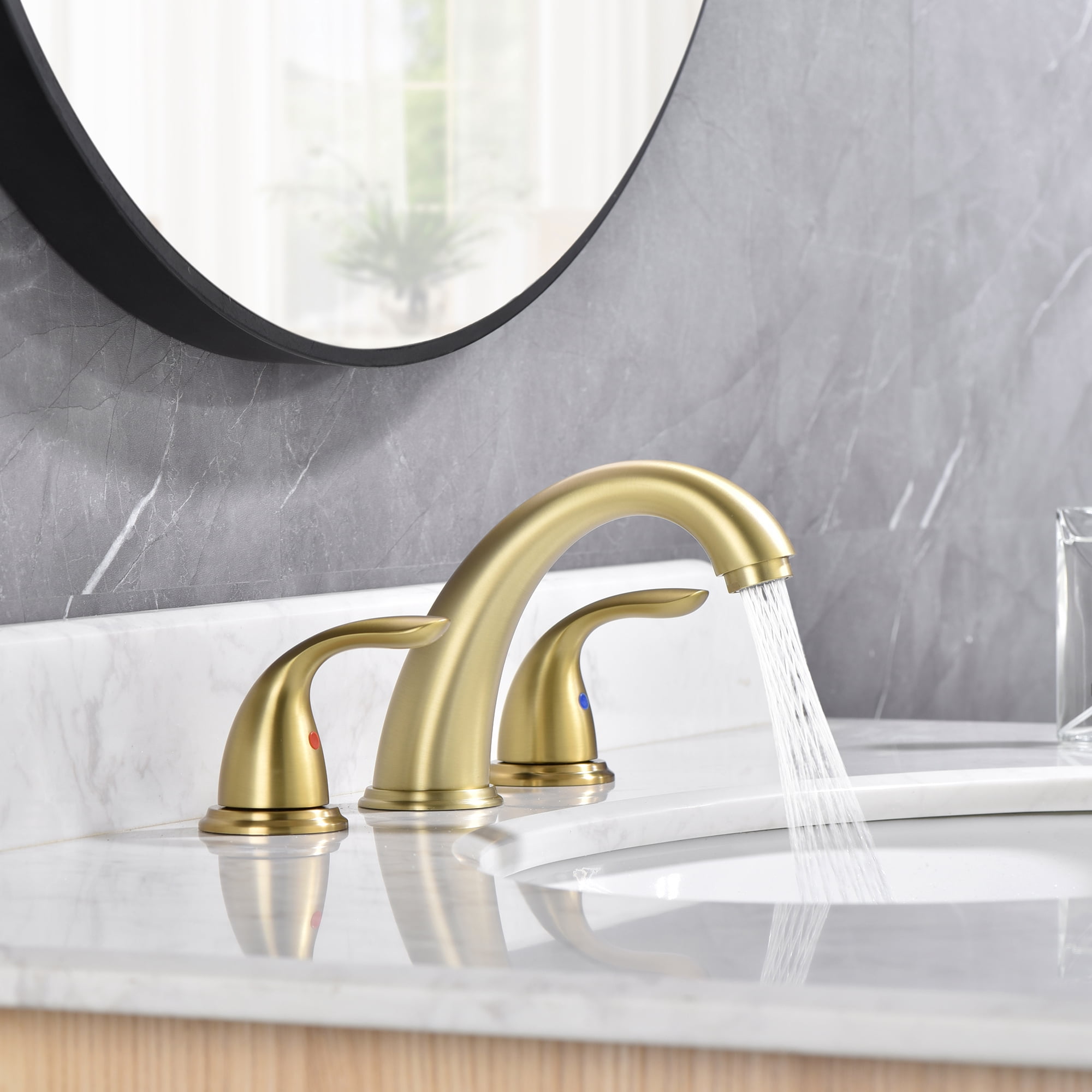 sumerain 8 Inch Bathroom Faucet 3 Hole Lavatory Faucet, Widespread Bathroom Sink Faucet Two Handles，Brushed Gold