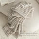 thumbnail image 5 of Manta Bedsure, suave y acogedora, de franela, lino, 150 x 200 cm, 5 of 7