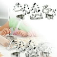 thumbnail image 2 of Ensemble de 8 Pcs d'Outils de Cuisson de Gâteaux Stéréoscopiques de Noël en Acier Inoxydable, 2 of 7